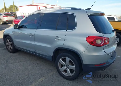 2010 Volkswagen Tiguan Wolfsburg Edition from USA, damaged, VIN WVGAV9AX8AW535724